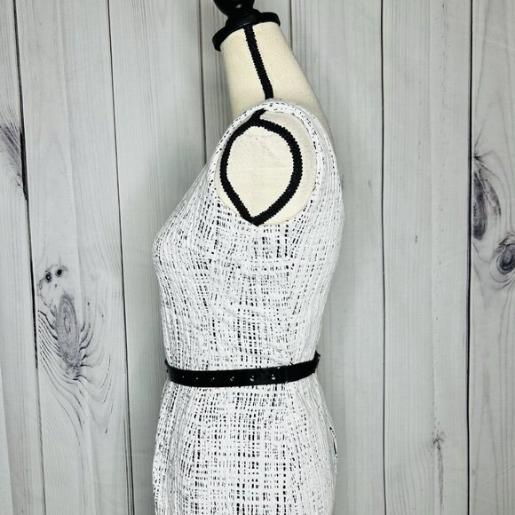 KARL LAGERFELD PARIS Jacquard Fit & Flare Dress Sz 4 Black White Belted - Picture 6 of 12